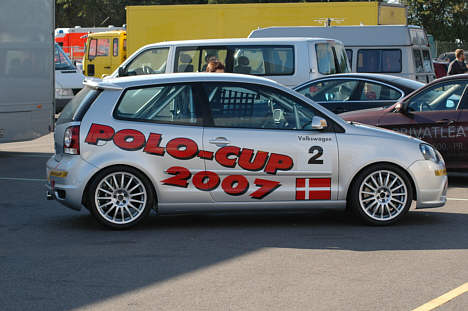 Volkswagen Polo Cup raceren der var udstillet i pitten på Padborg Park.